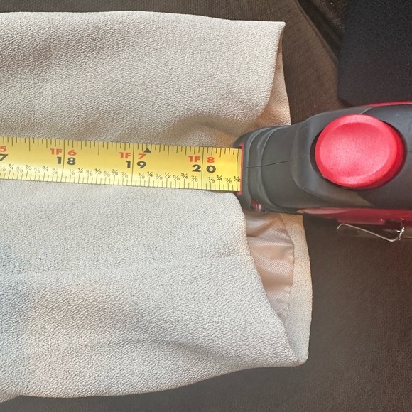 Le Suit Paris New York Beige & Black Top.Skirt Set Top Is Double Breasted Sz 12P - Picture 16 of 16